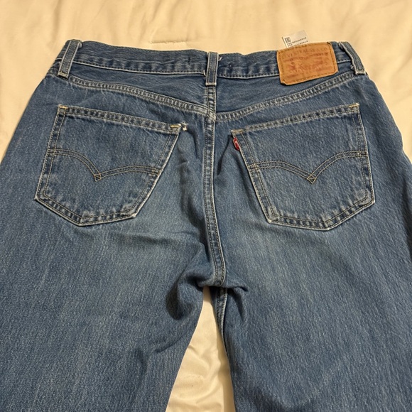 Classic Blue Denim Women's Jeans - Picture 2 of 7